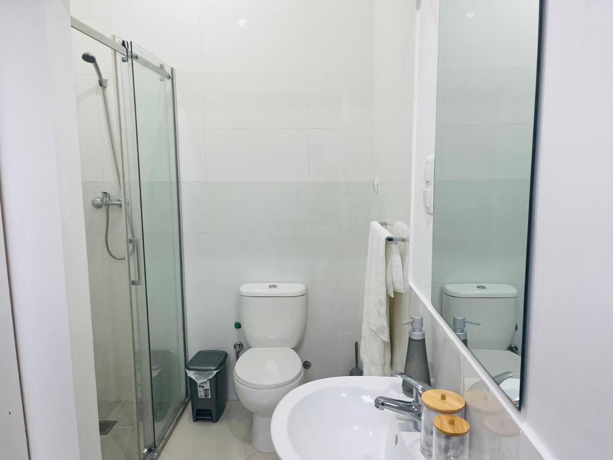 Techas City Center Luxurious Suites & Rooms Прая Екстериор снимка